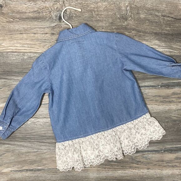Baby Girl Infant Chambray Shirt with Lace Hem  9M - Picture 2 of 5